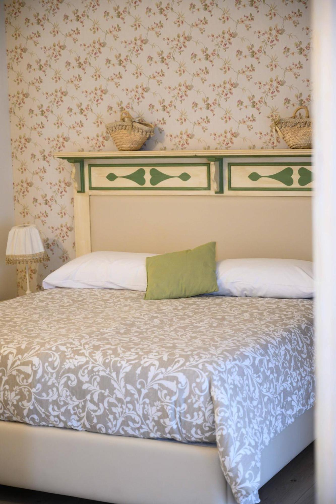 Etna Casa Del Sole Bed & Breakfast Nicolosi Exterior photo
