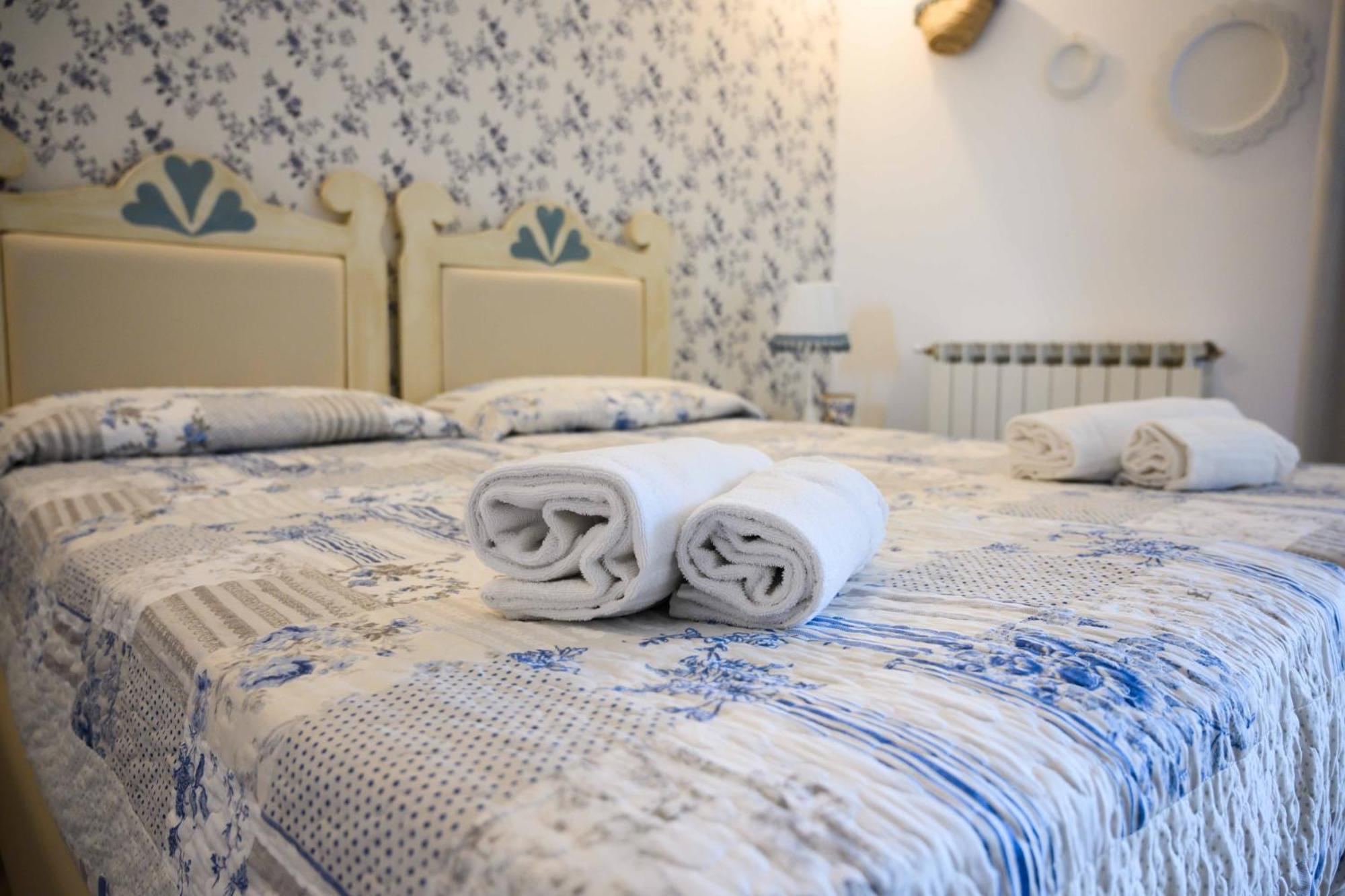 Etna Casa Del Sole Bed & Breakfast Nicolosi Exterior photo