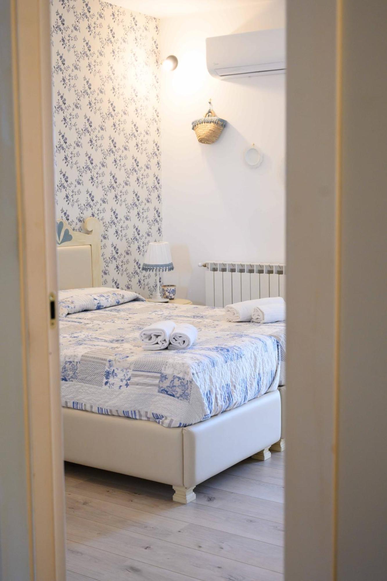 Etna Casa Del Sole Bed & Breakfast Nicolosi Exterior photo